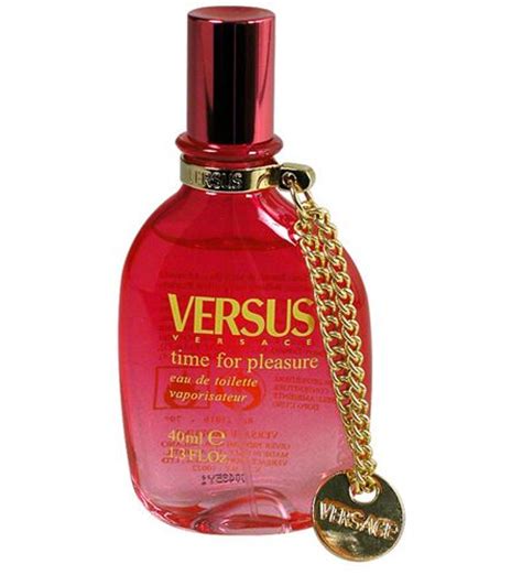 Versace VERSUS Time for pleasure (Red bottle).